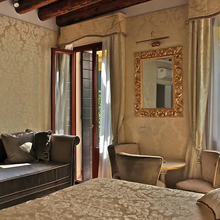 파타티나 4* 베니스