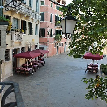 Patatina 3* Venice