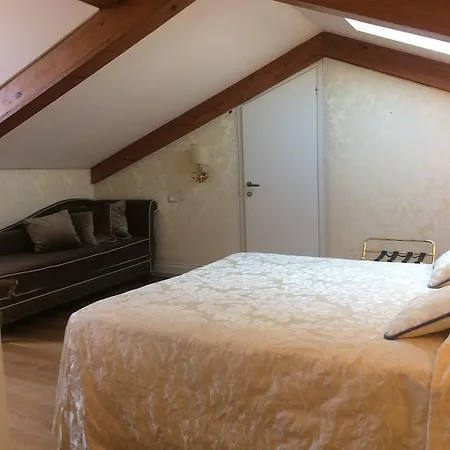 Patatina Bed & Breakfast 4*