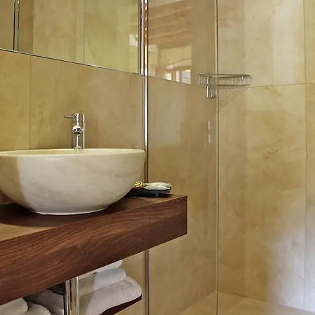 Patatina Bed & Breakfast 4*