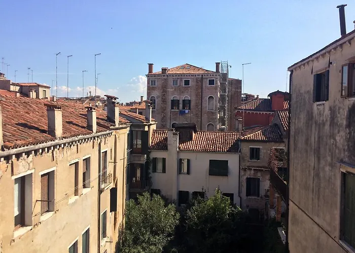 Alojamento de Acomodação e Pequeno-almoço Patatina