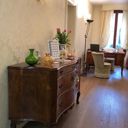 Patatina Nocleg ze śniadaniem 4*