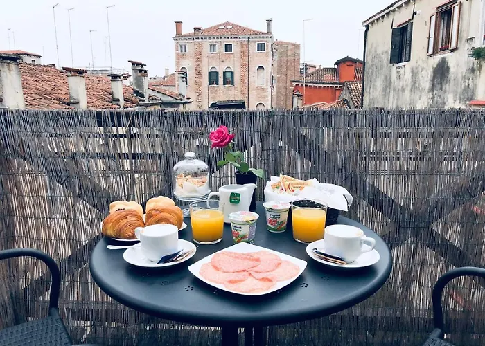 帕塔蒂娜住宿加早餐旅馆 4*